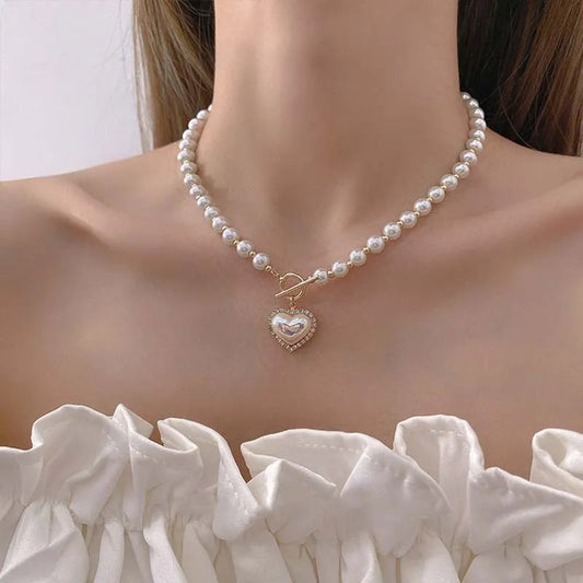 Snow white Necklace